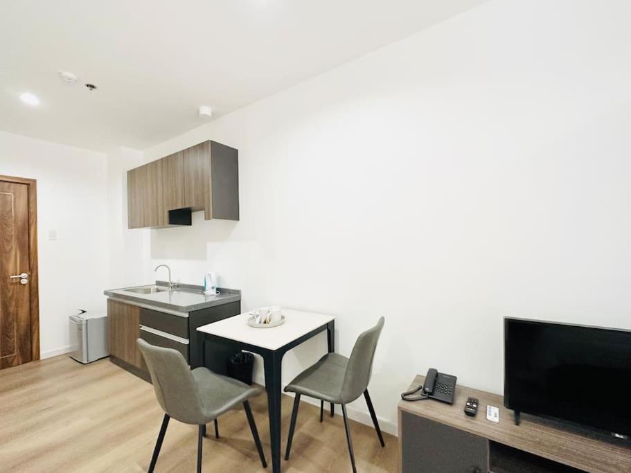 Punta Engaño Mangrove Residences Mactan מראה חיצוני תמונה